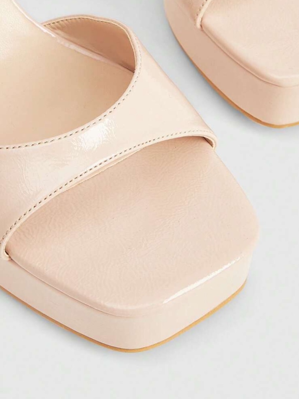 Platform heels - Picture 4 of 6